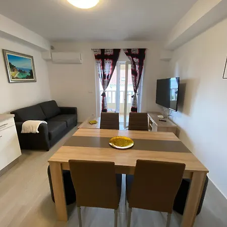 Apartmani Spaija Kastela Exterior photo